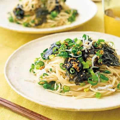 韓国のりとしらすのあえそうめん