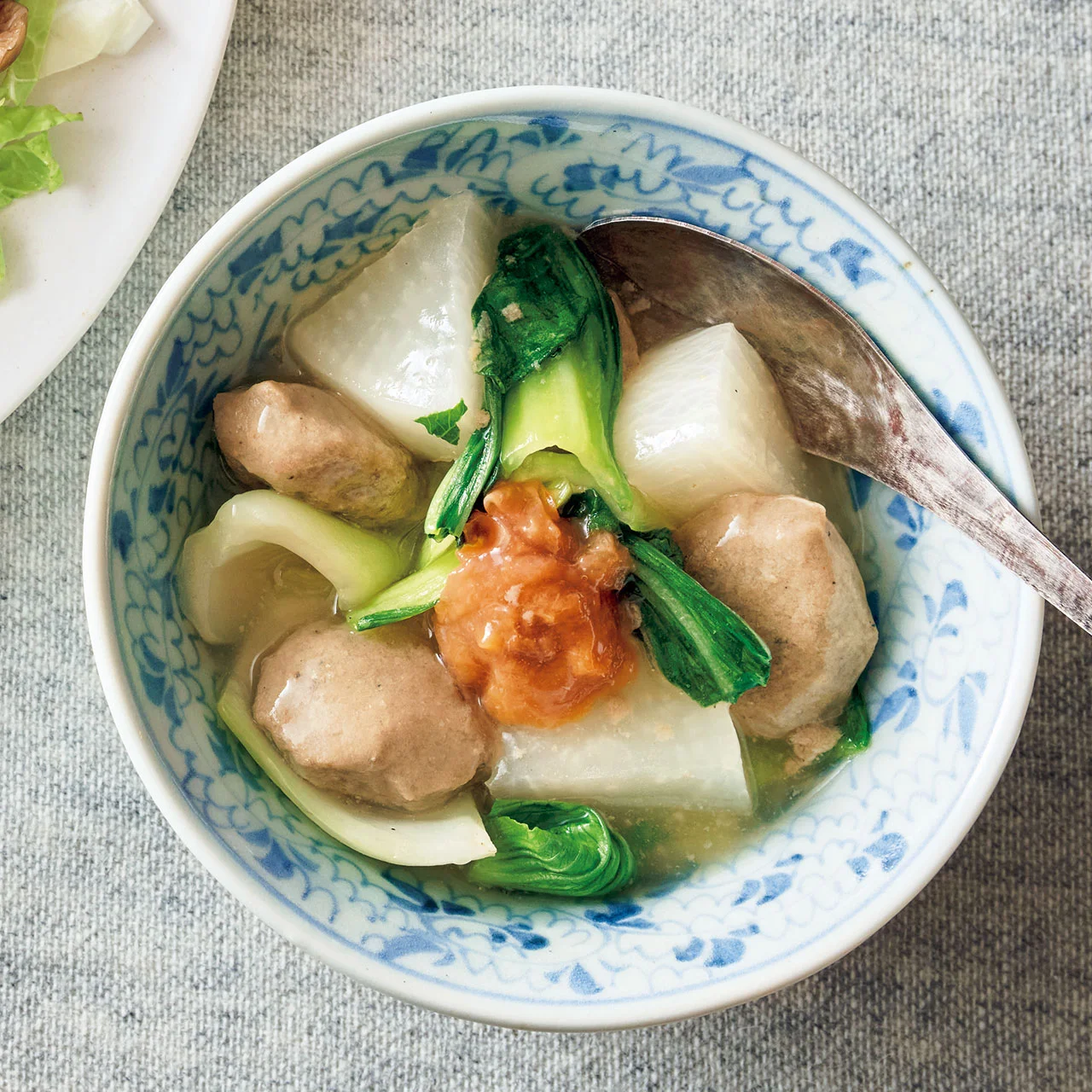 大根とつみれの梅煮
