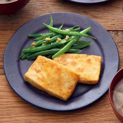 「豆腐といんげんの甘辛ステーキ」の献立
