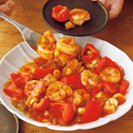 「えびとパプリカのチリソース風炒め」の献立