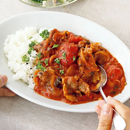 牛肉のトマト煮
