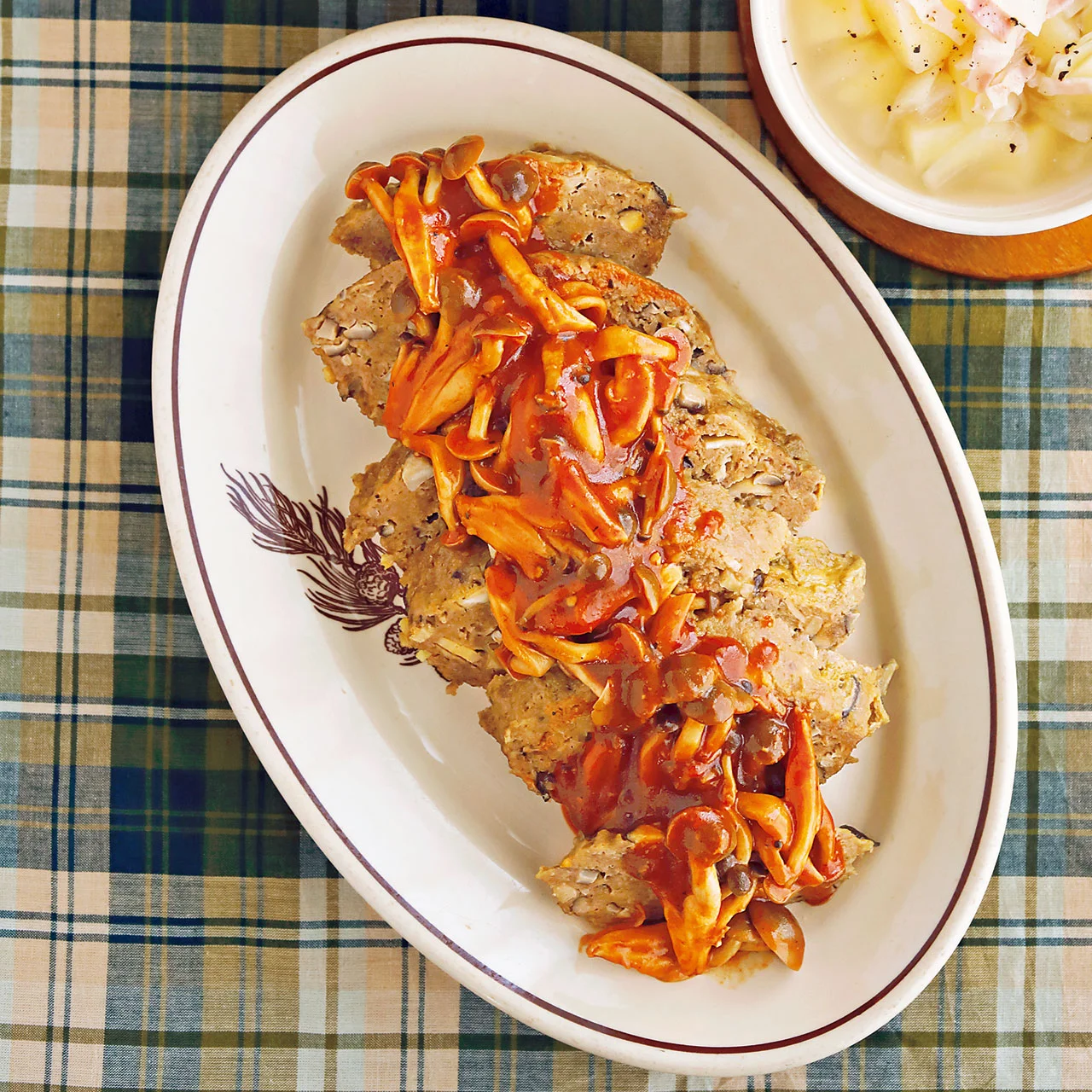 きのこたっぷりミートローフ