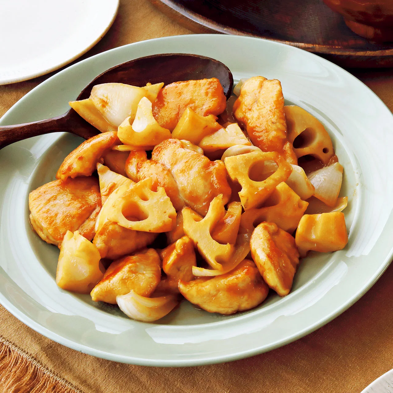 とり肉とれんこんの甘酢炒め