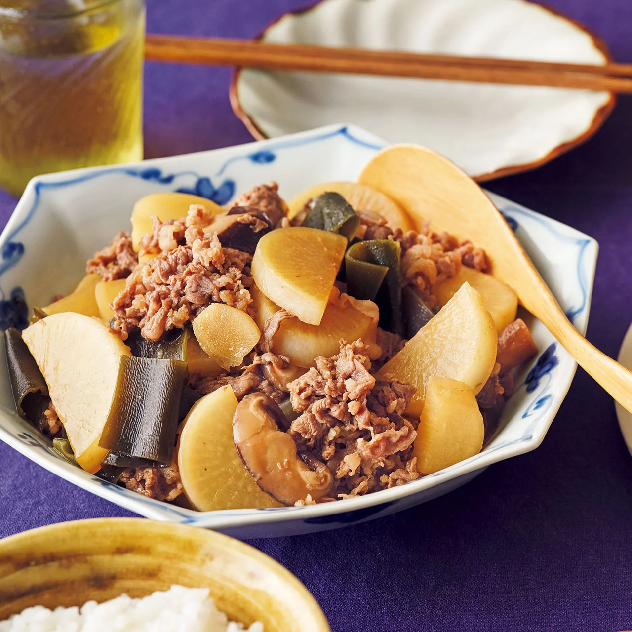 牛肉と大根の甘辛煮