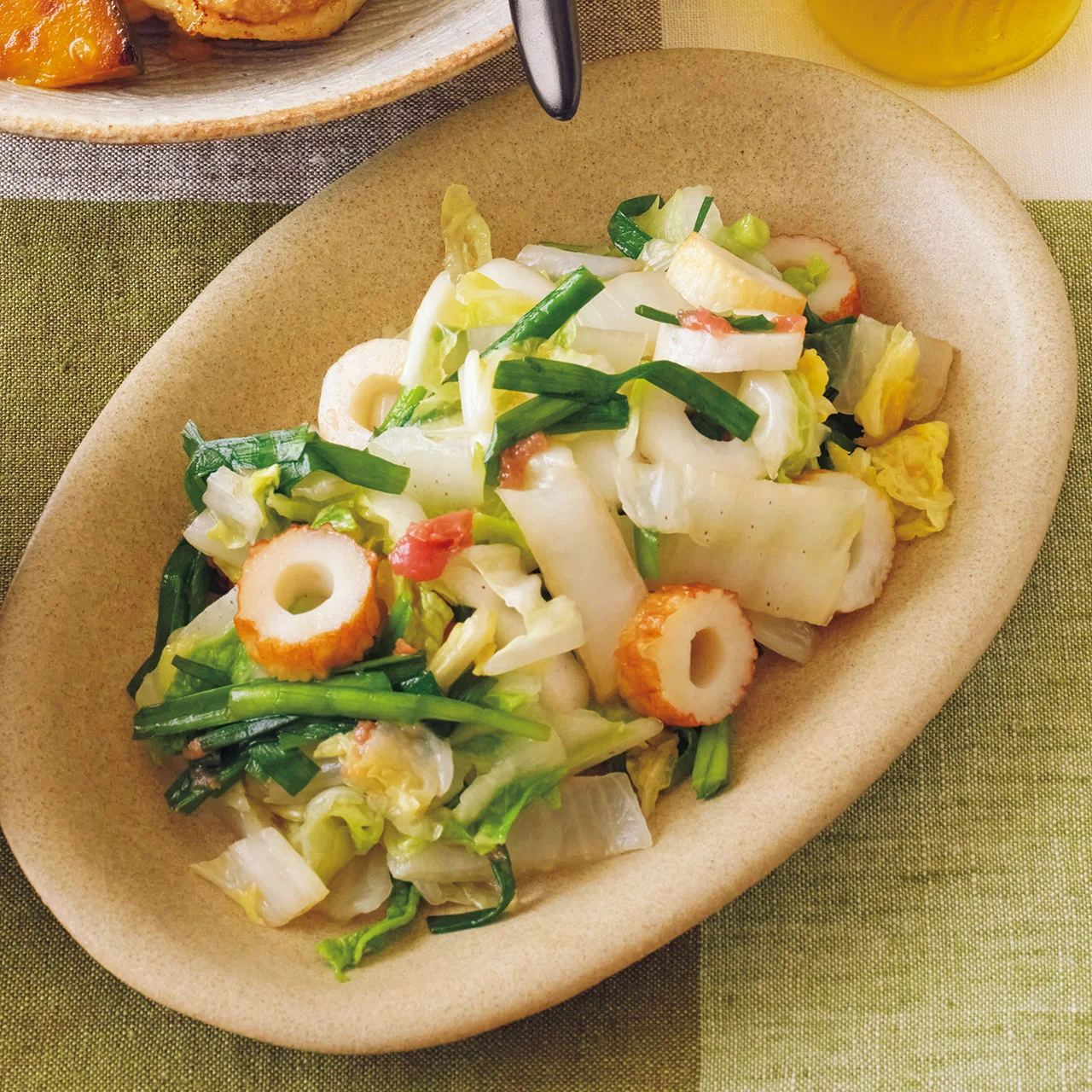 白菜とにらの梅あえ