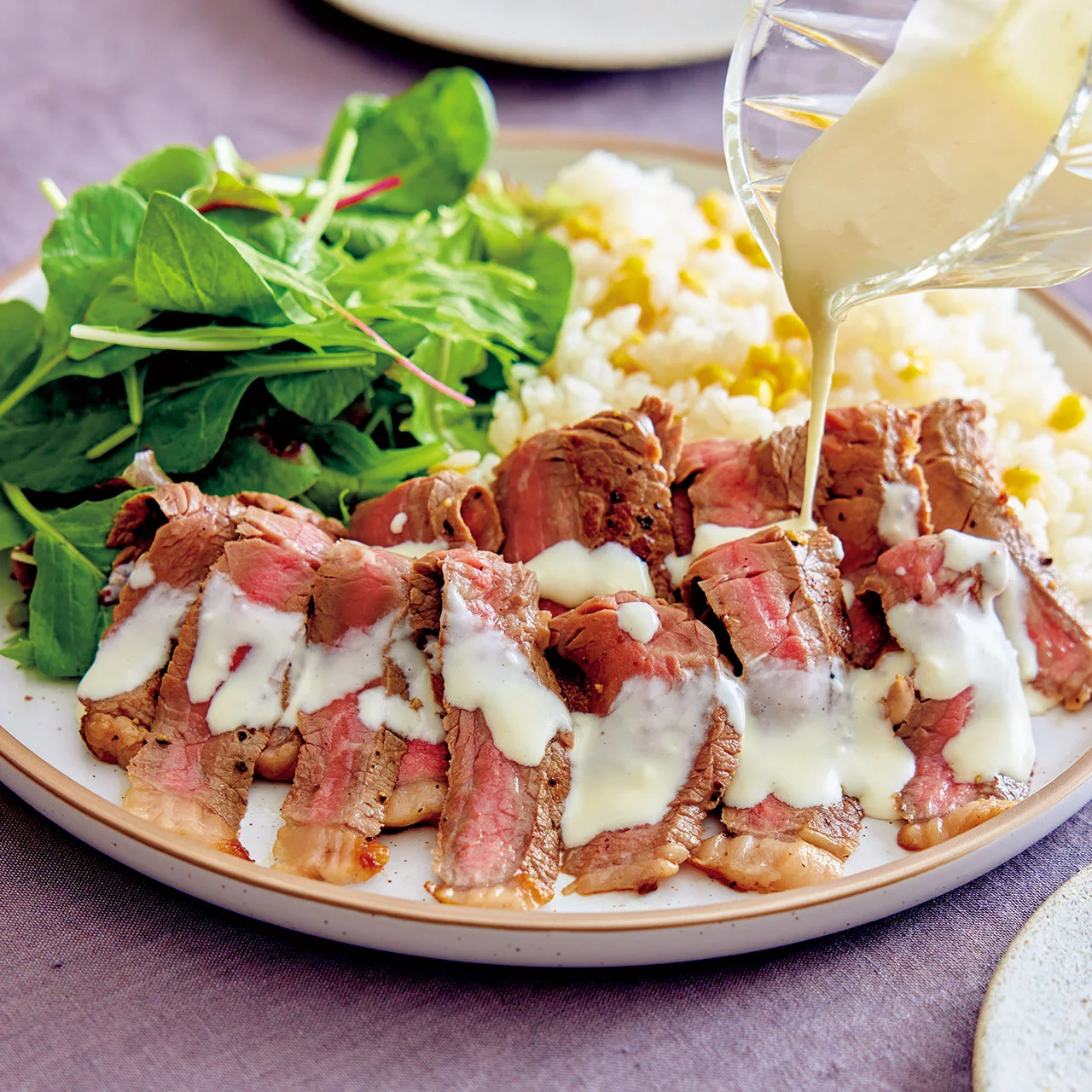 即席ローストビーフ チーズソース