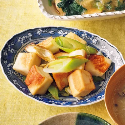 はんぺんとねぎのバターじょうゆ炒め