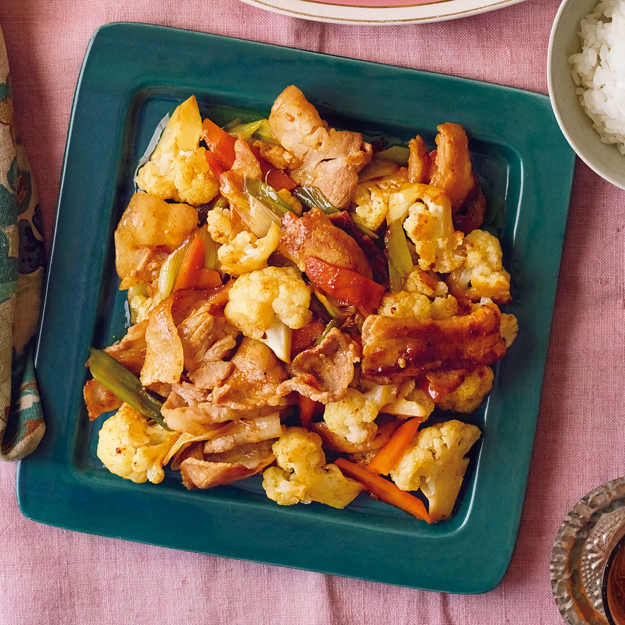 豚肉とカリフラワーのカレー炒め