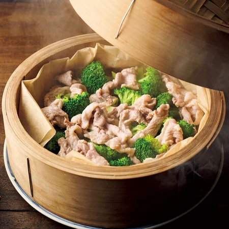 豚肉とブロッコリーのさっと蒸し