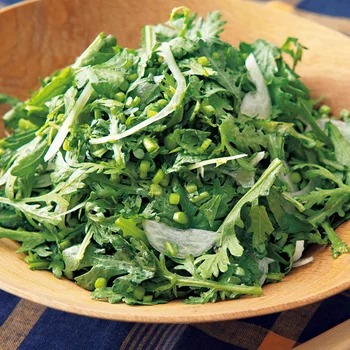 春菊と玉ねぎのサラダ