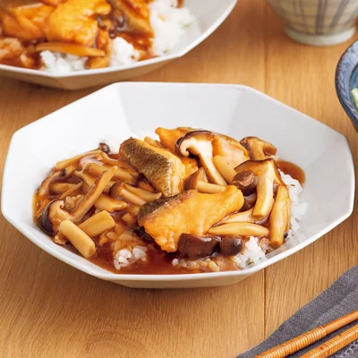 「鮭ときのこの中華丼」の献立