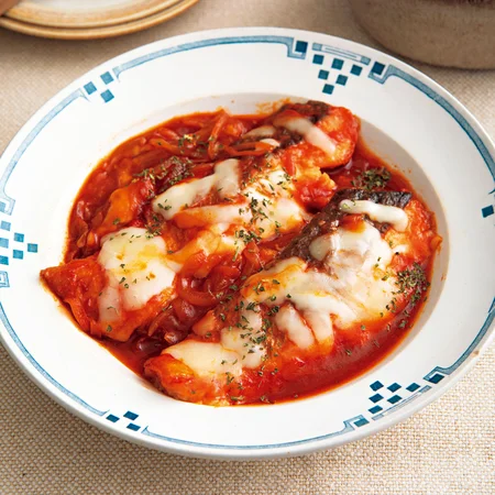 チーズサーモンのトマトソース