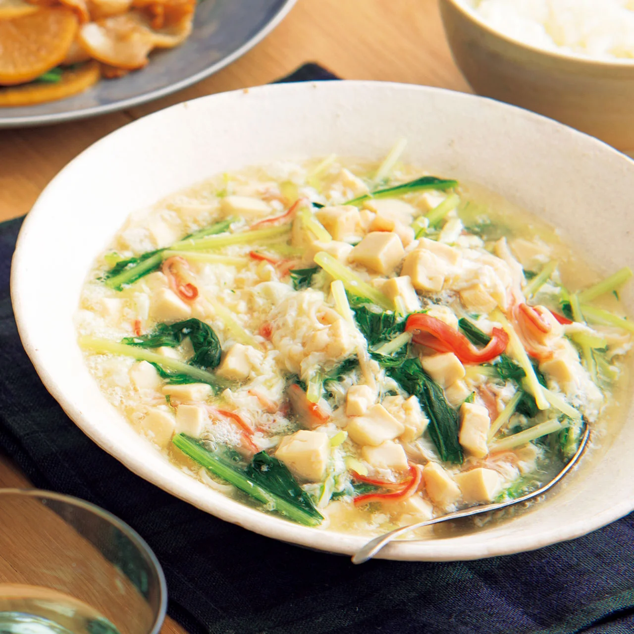 かにかまと水菜の卵白かきたま煮