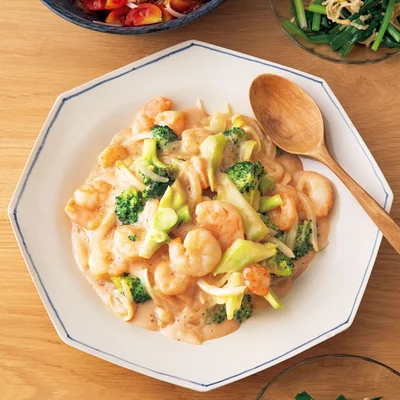 「えびとブロッコリーのオイスタークリームソース」の献立
