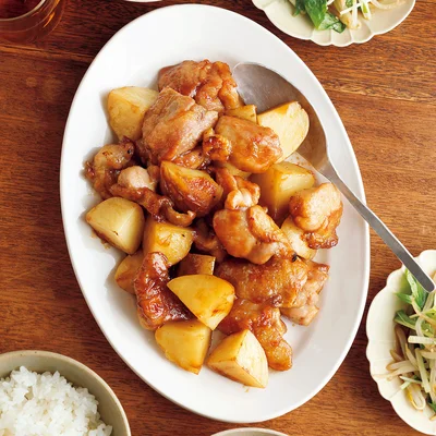 とり肉とじゃがいもの甘酢炒め