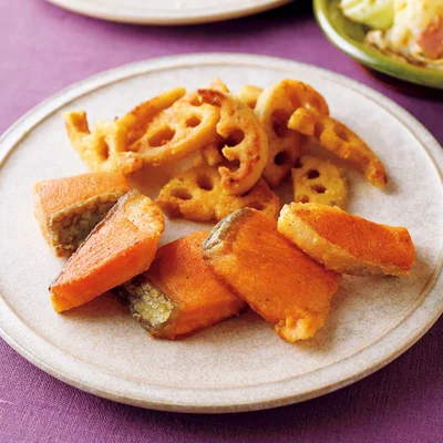 「鮭とれんこんのカレー焼き」の献立