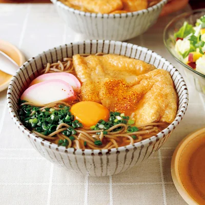 「きつね月見そば」の献立