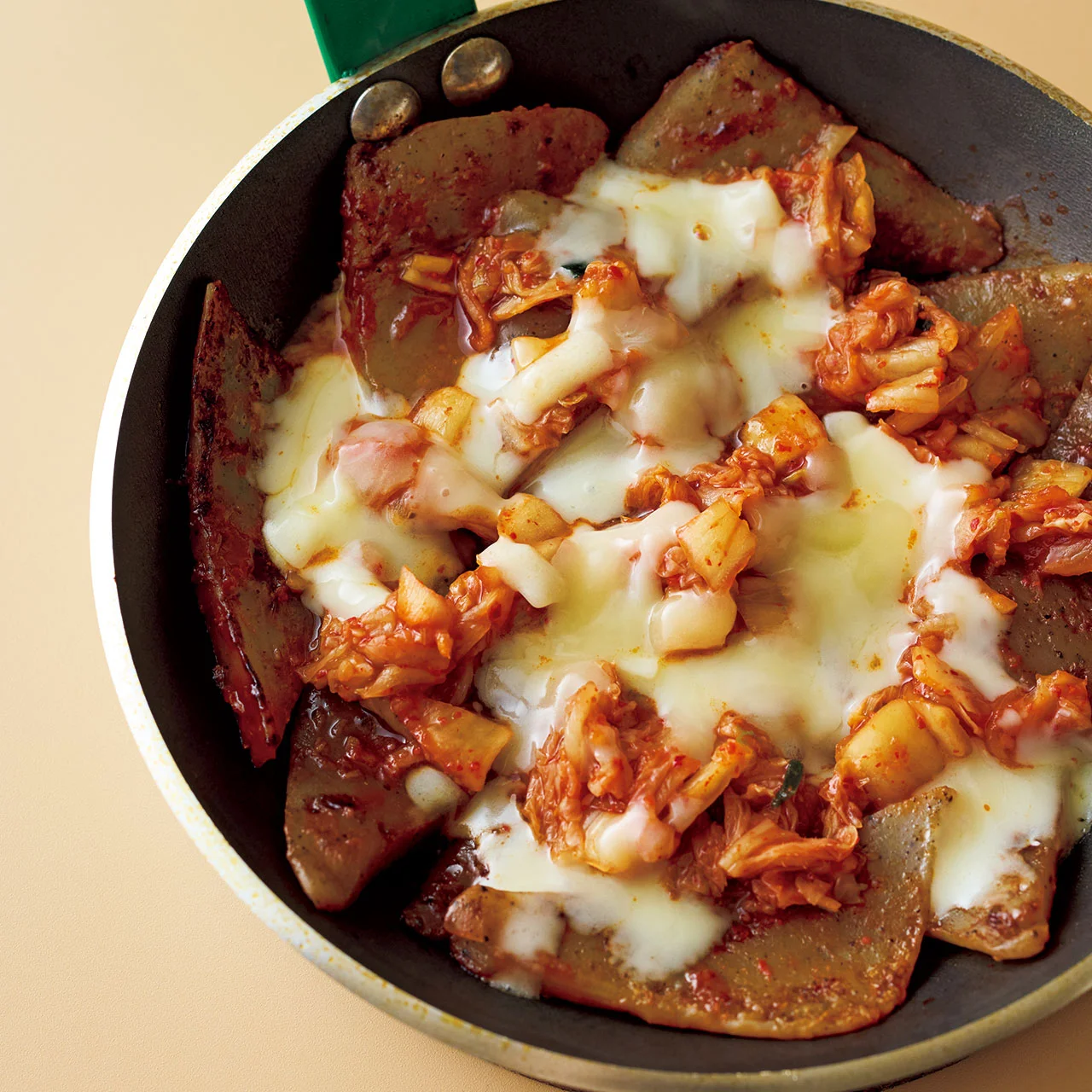 こんにゃくの韓国風チーズ焼き