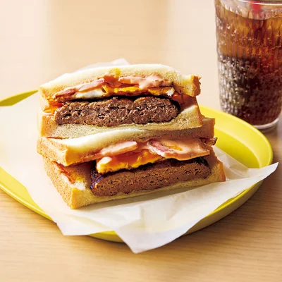 お月見サンドバーガー