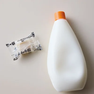 ラードや牛脂で炒めてお店の味に。牛脂はスーパーの精肉コーナーで無料でもらえることも。