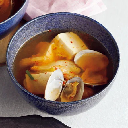 あさりと豆腐のキムチスープ