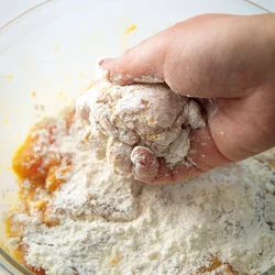 2回目のころもをつける