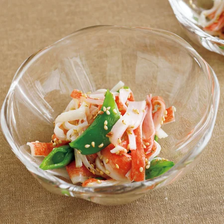 かにかまとスナップえんどうの塩ごまあえ