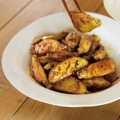 新じゃがととりスペアリブのハニーマスタード