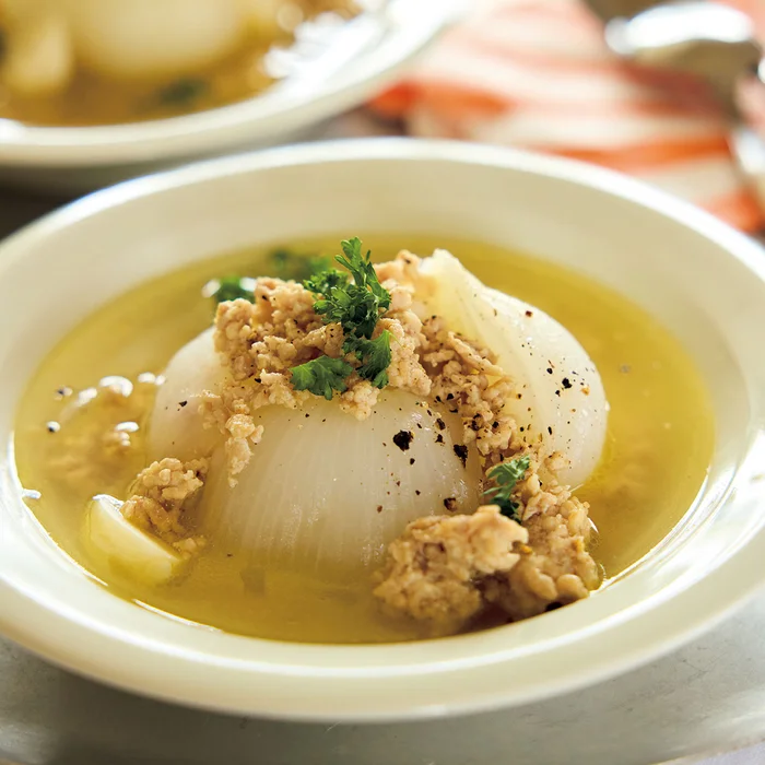 新玉ねぎのそぼろスープ