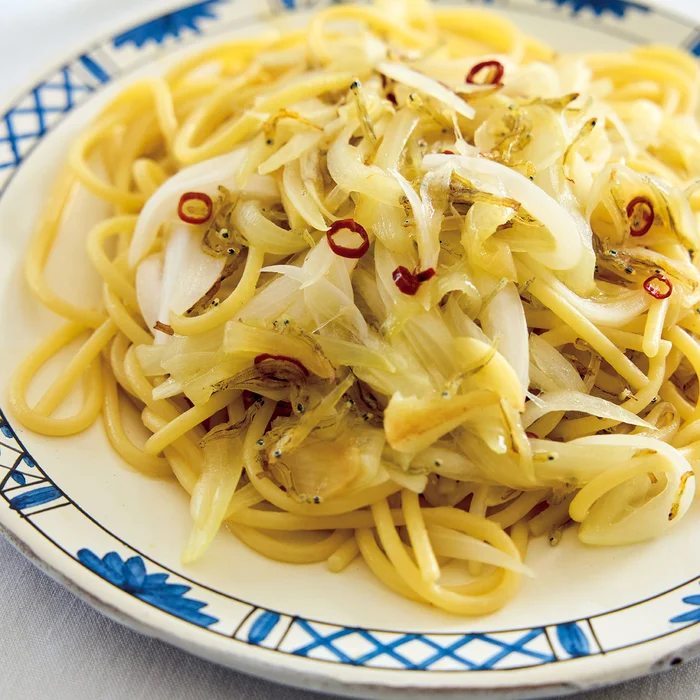 新玉ねぎとじゃこのペペロンチーノ