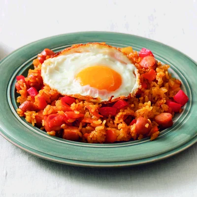 「ジャンバラヤ風炒めご飯」の献立