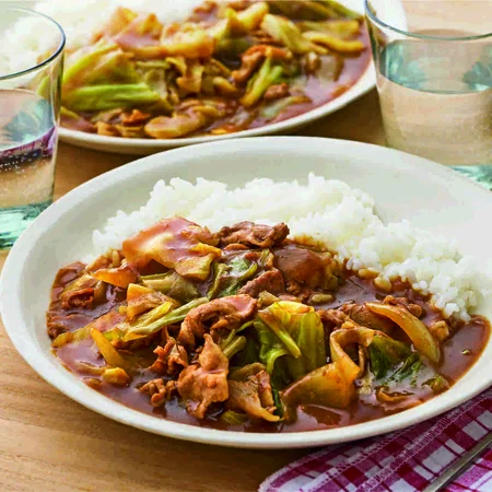 キャベツと豚バラの和風カレー