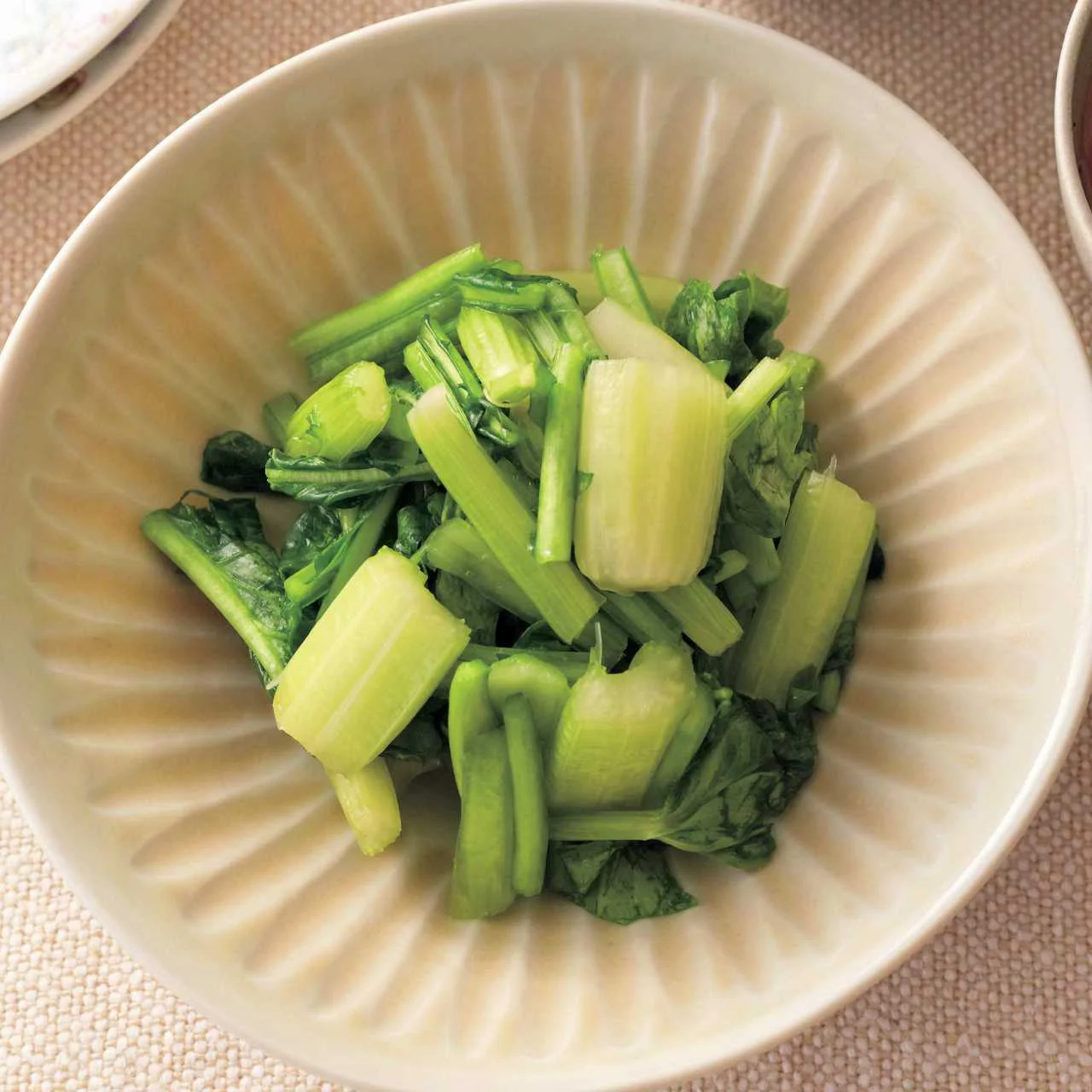 セロリとかぶの葉の浅漬け