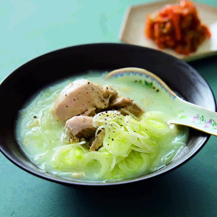 とりのコムタンスープ