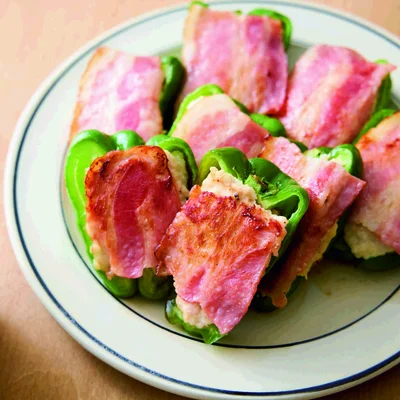 ピーマンの肉詰め