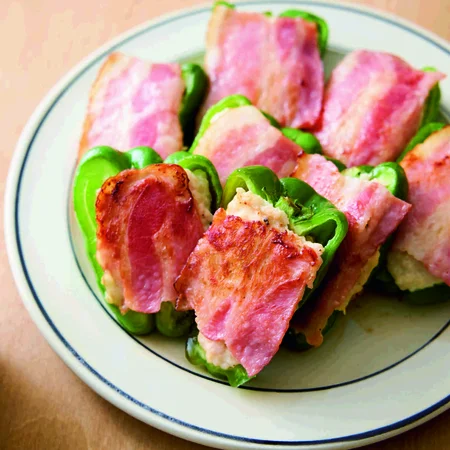 ピーマンの肉詰め