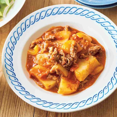 「牛肉とじゃがいものトマト煮」の献立