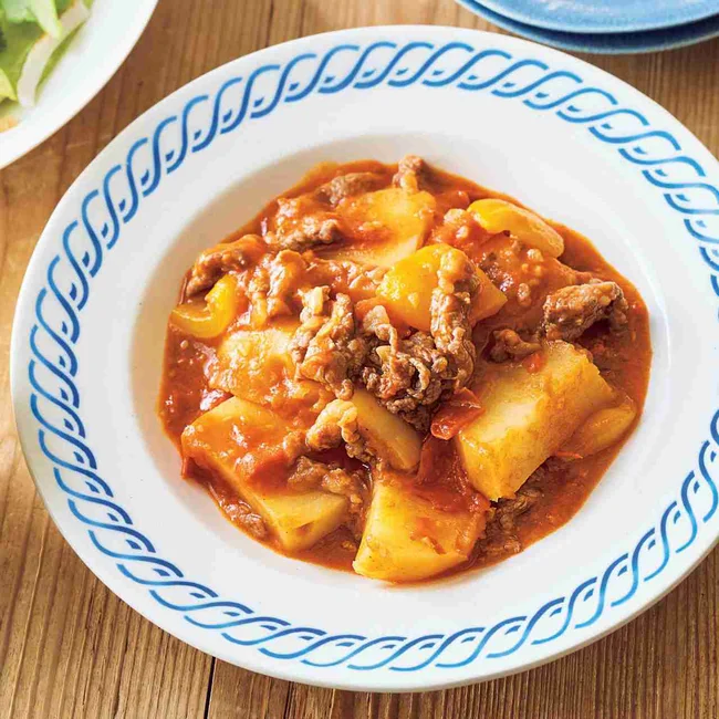 牛肉とじゃがいものトマト煮
