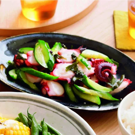 たこときゅうりの青じそにんにく炒め
