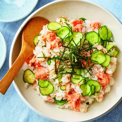 「夏の鮭ずし」の献立