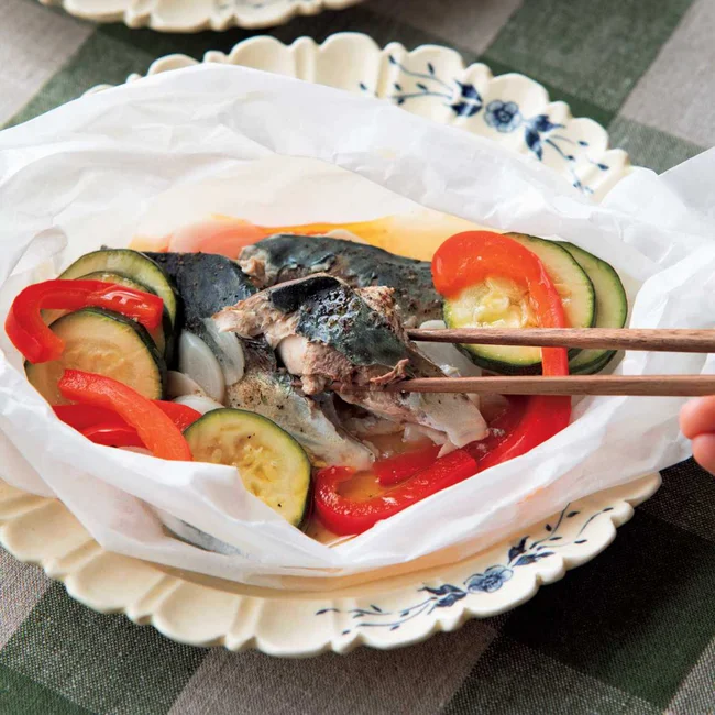 さばと野菜の包み蒸し