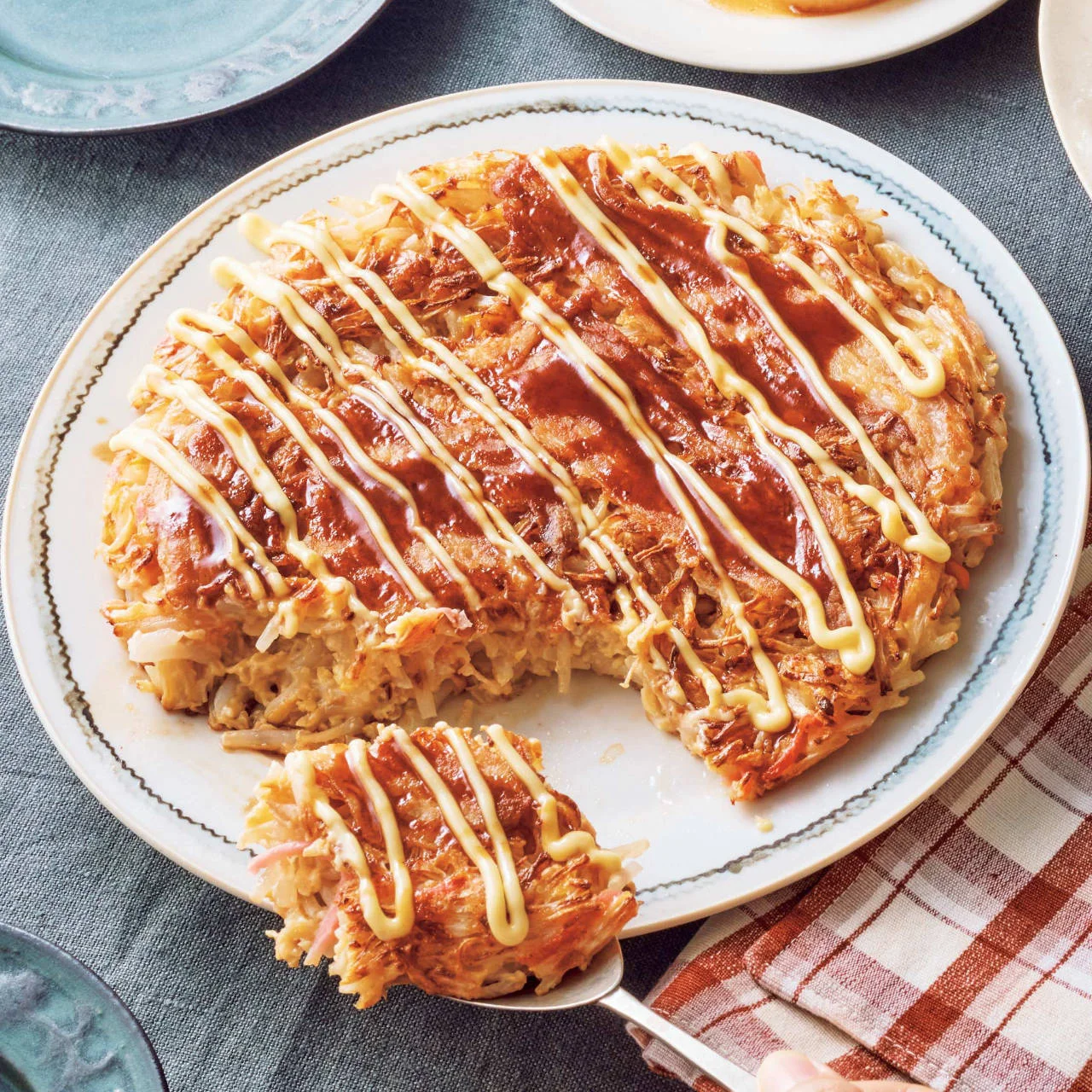 もやしのジャンボお好み焼き風
