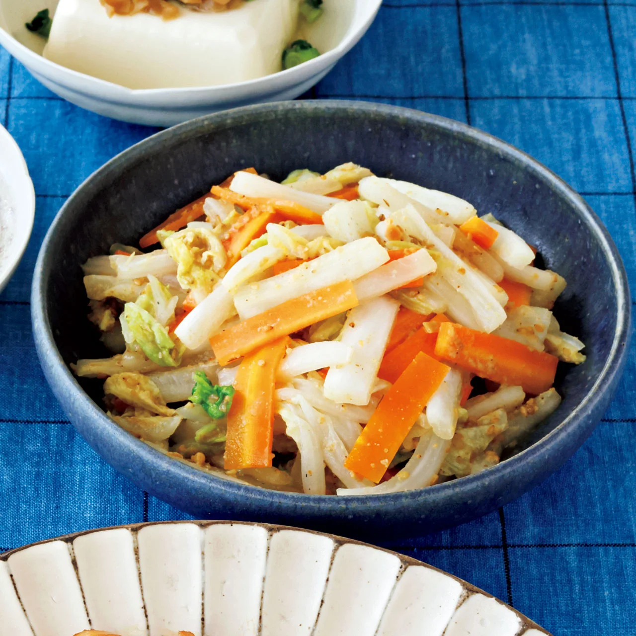 白菜のごまみそあえ
