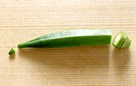 オクラの基本の扱い方(生で調理する場合の画像