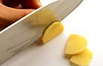 しょうがの切り方(薄切りの画像