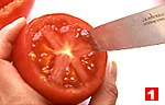 トマトの切り方(中身をくり抜く（１）の画像
