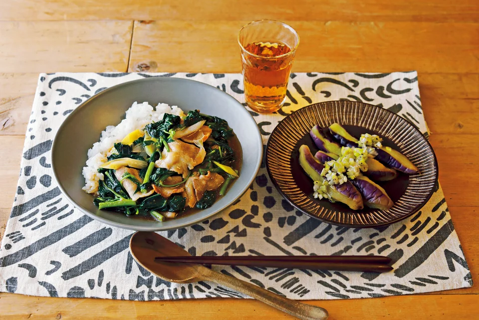 豚肉とモロヘイヤの中華飯