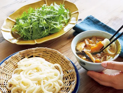 「豚かぼちゃ汁のつけうどん」の献立