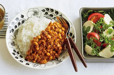 「さば缶ドライカレー」の献立