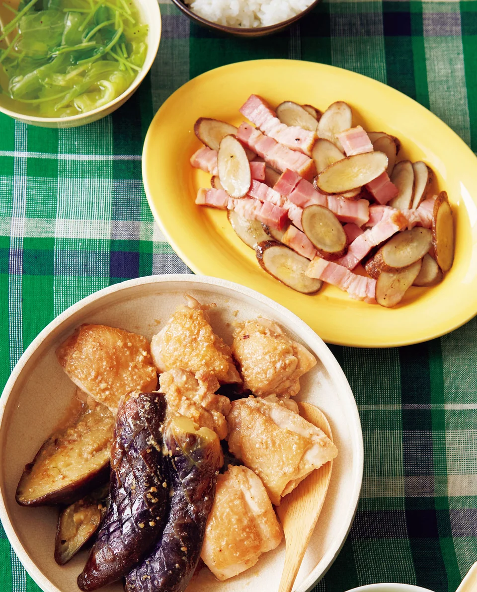 とり肉となすのごま煮